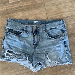 Cute jean shorts!